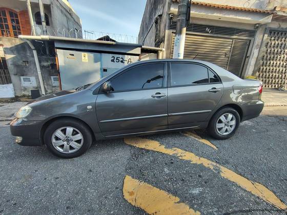 TOYOTA COROLLA 1.8 SE-G 16V GASOLINA 4P AUTOMÁTICO